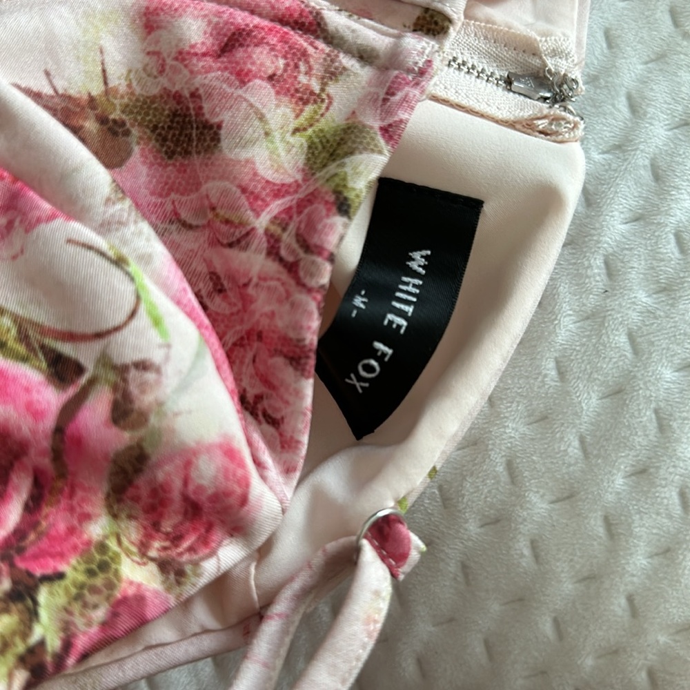 White Fox Boutique Pink Floral Bustier Tank Top - Picture 7 of 7